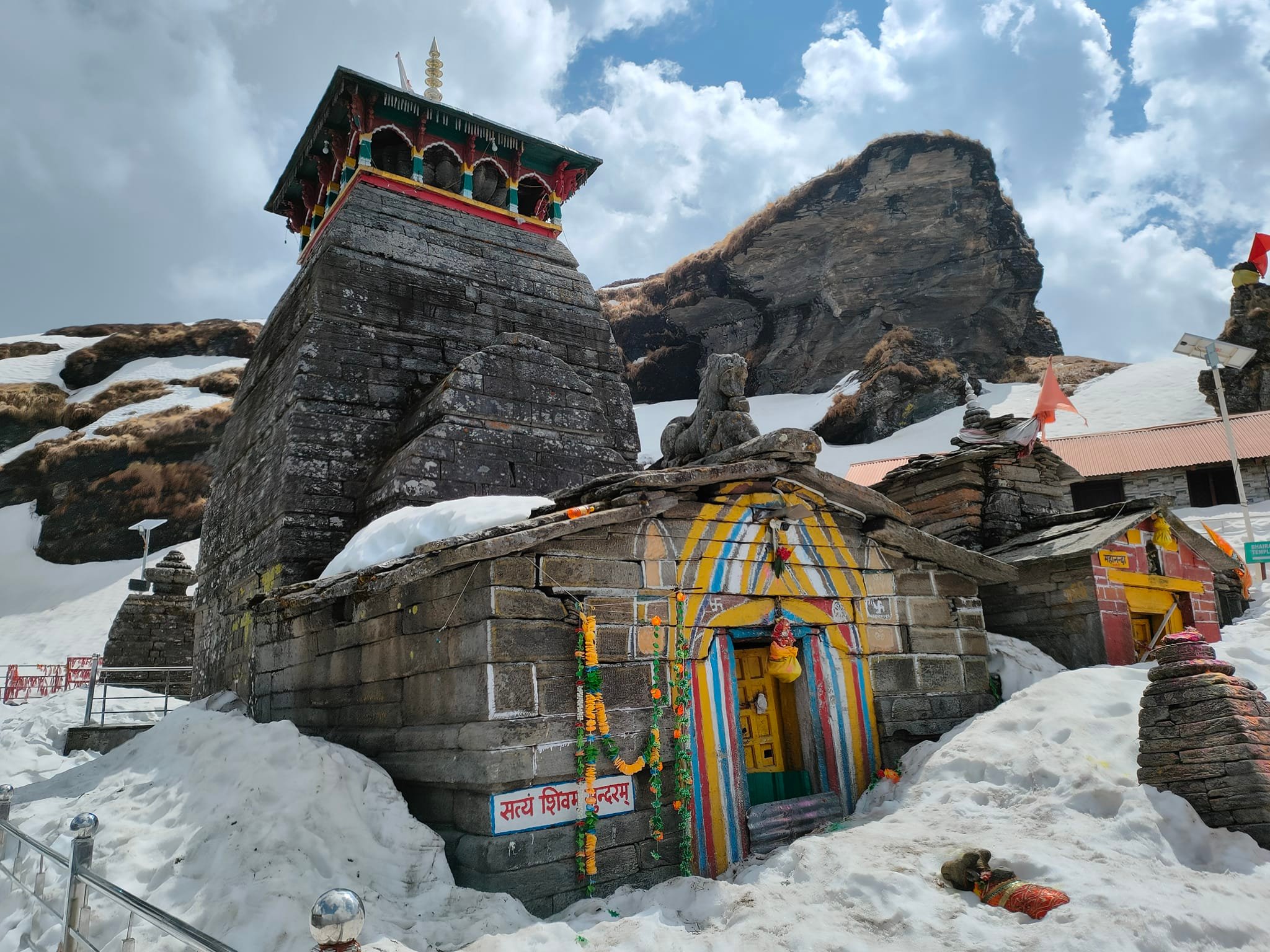 Chopta Tungnath Chandrashila Trek (Ex-Delhi; 2N-3D; 5500/head)